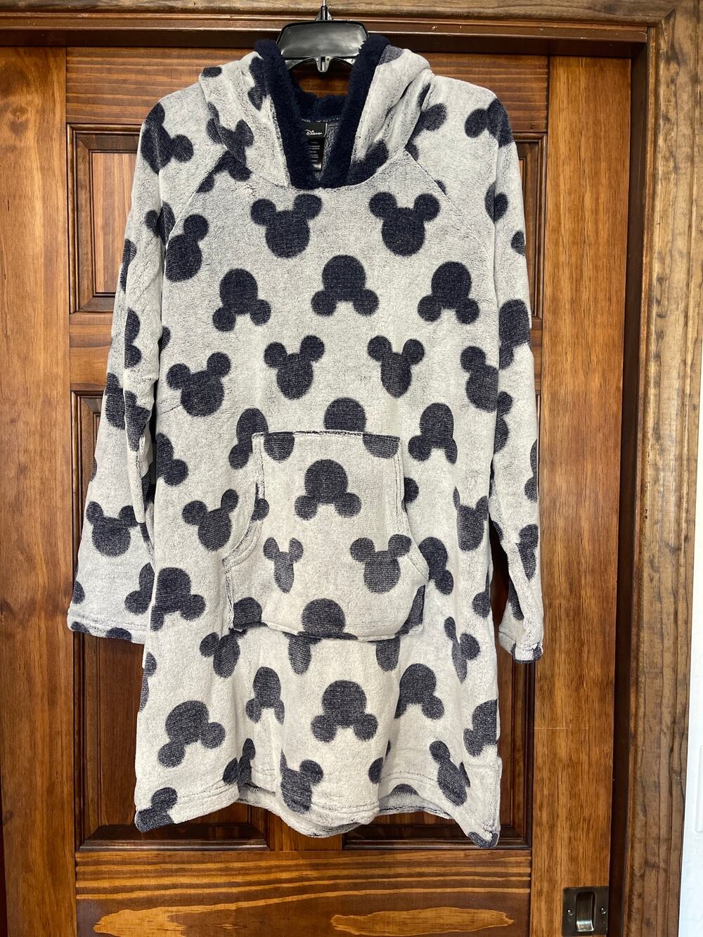 Disney Mickey Mouse, hooded plush lounge robe/sleepwear large